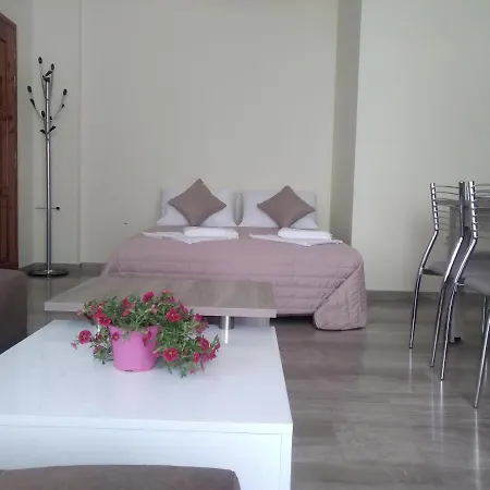 Modern Penthouse In The City Center Appartement La Canée